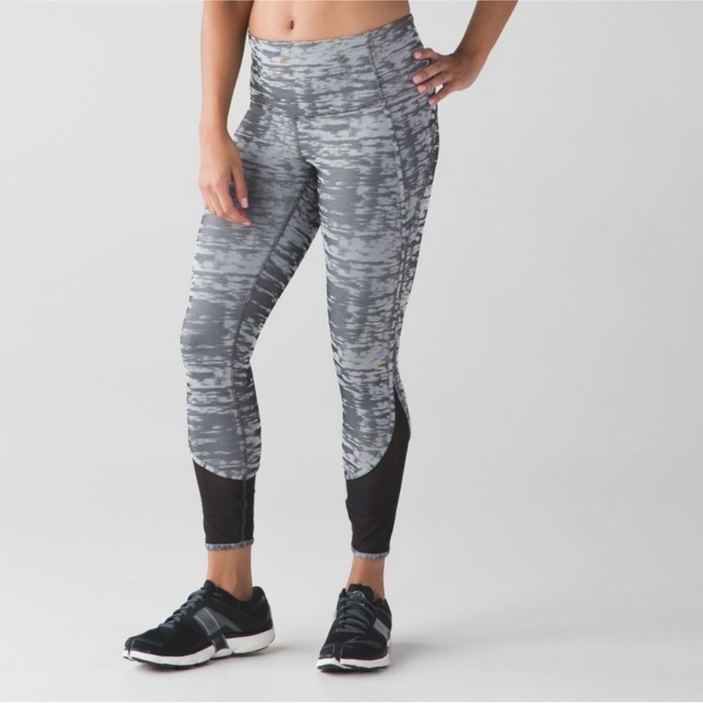 Lululemon Beat The Heat Run Inspire Mesh Tight Leggings Size 8